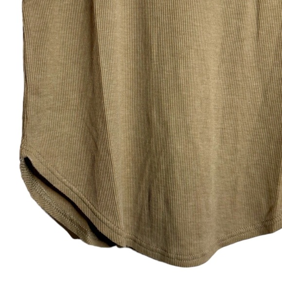 Chaser Ribbed Scoop Neck Open Back with Knotted Criss Cross Straps Tan T-shirt M - Picture 6 of 16